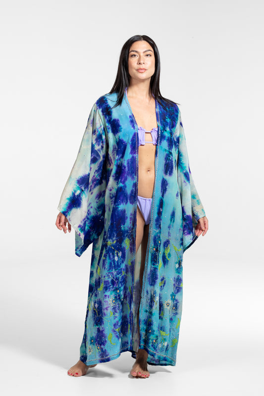 DEVI Kimono Nº03 – Frequenz der inneren Stärke