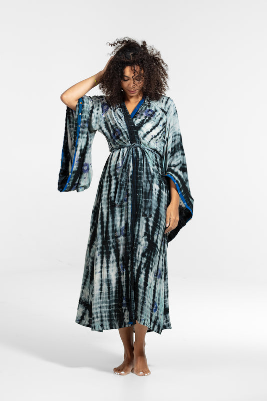 GAIA Kimono Nº14 – Frequenz der Erdung