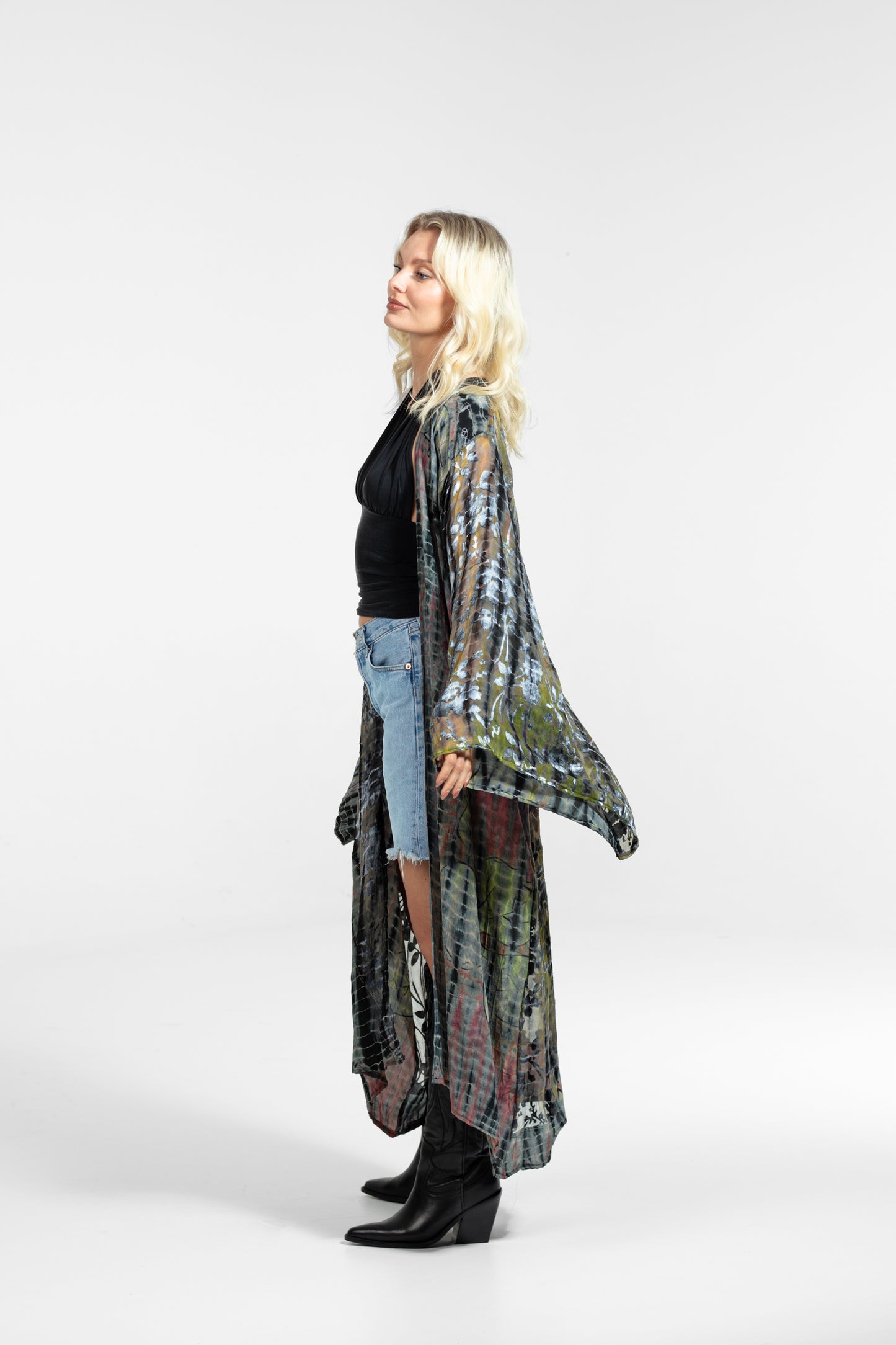 Gaia Kimono rot-senf-silber-schwarz teilweise transparent