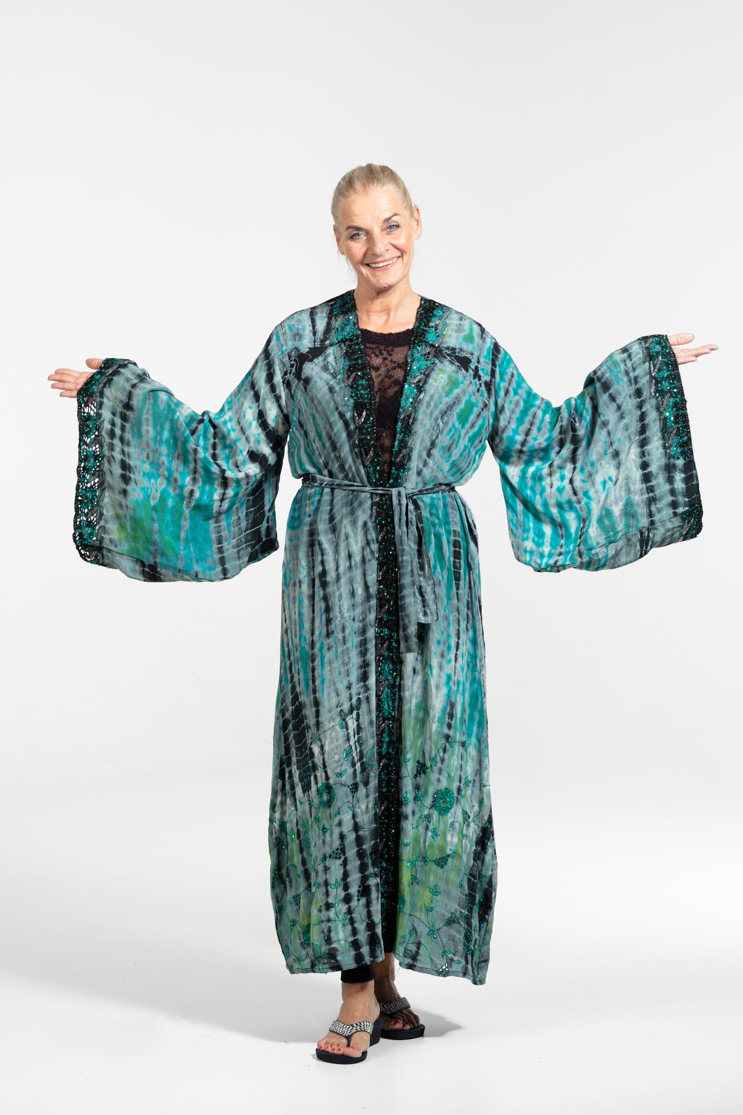 Gaia Kimono leuchtend blau-grau-schwarz