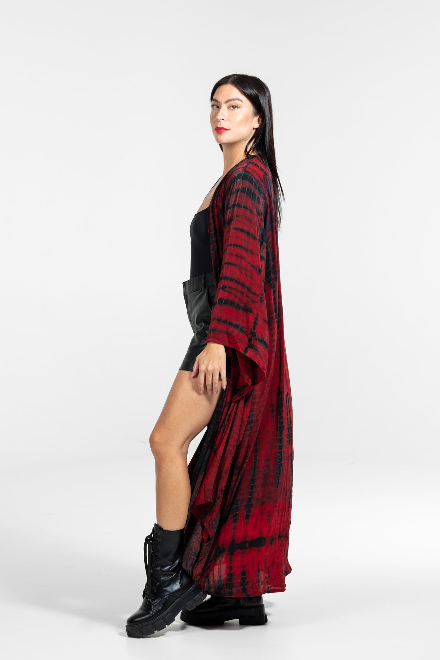 Gaia Kimono long sleeved- blood red-black