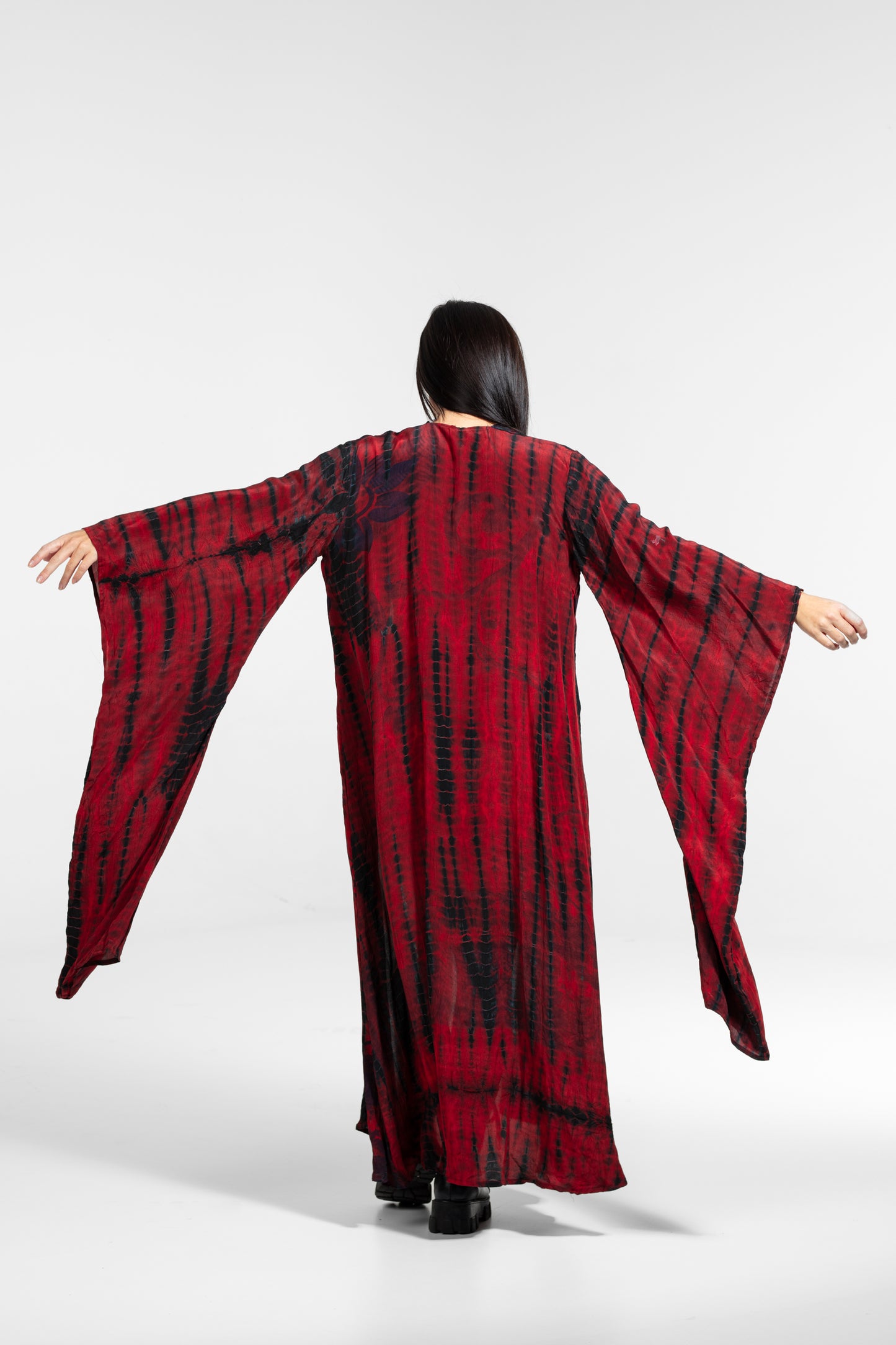 Gaia Kimono long sleeved- blood red-black