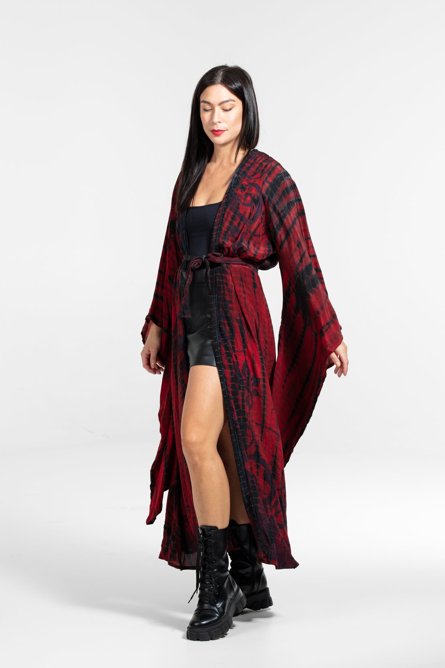 Gaia Kimono long sleeved- blood red-black