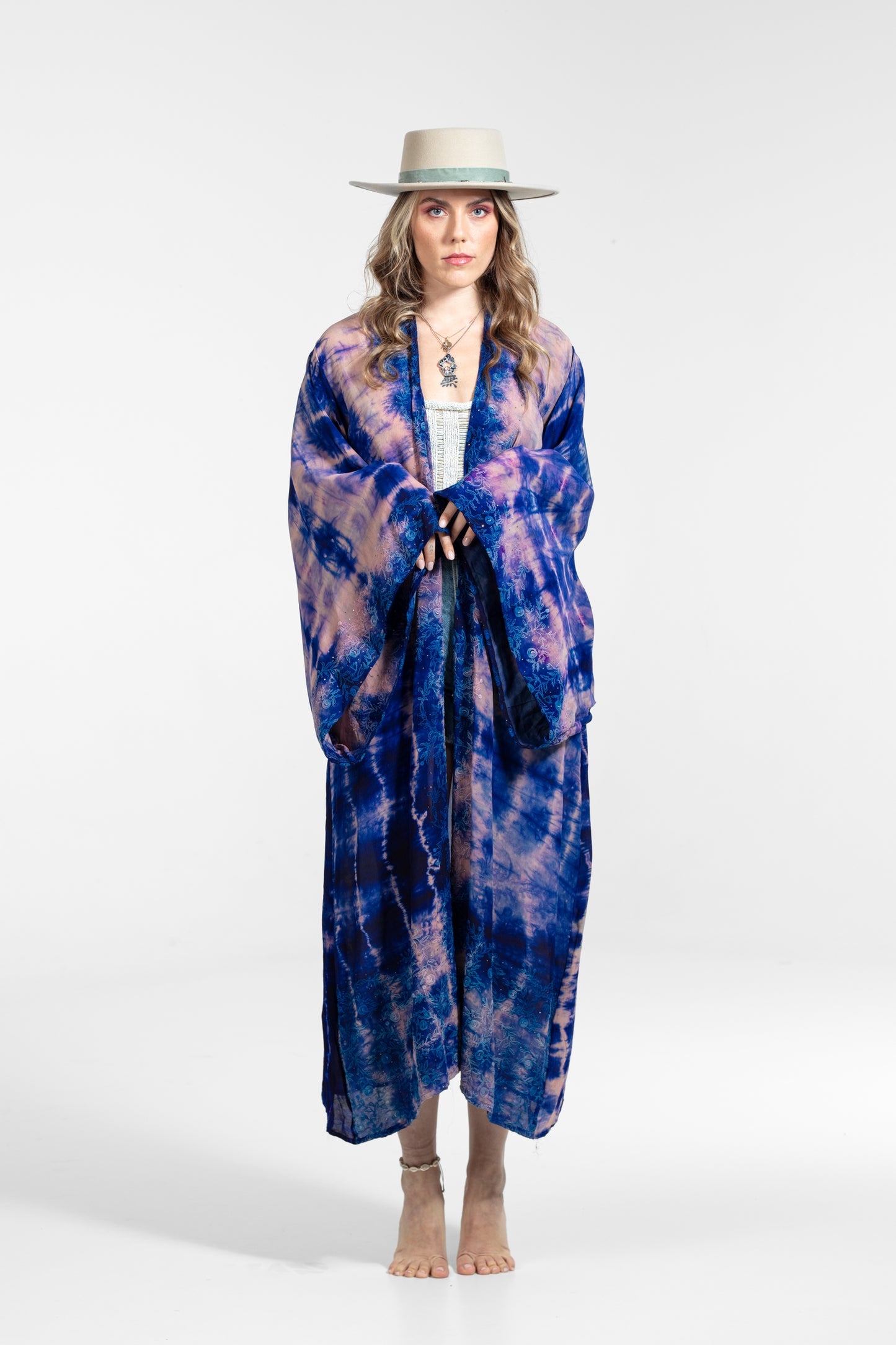Devi Kimono bestickt rosa-blau