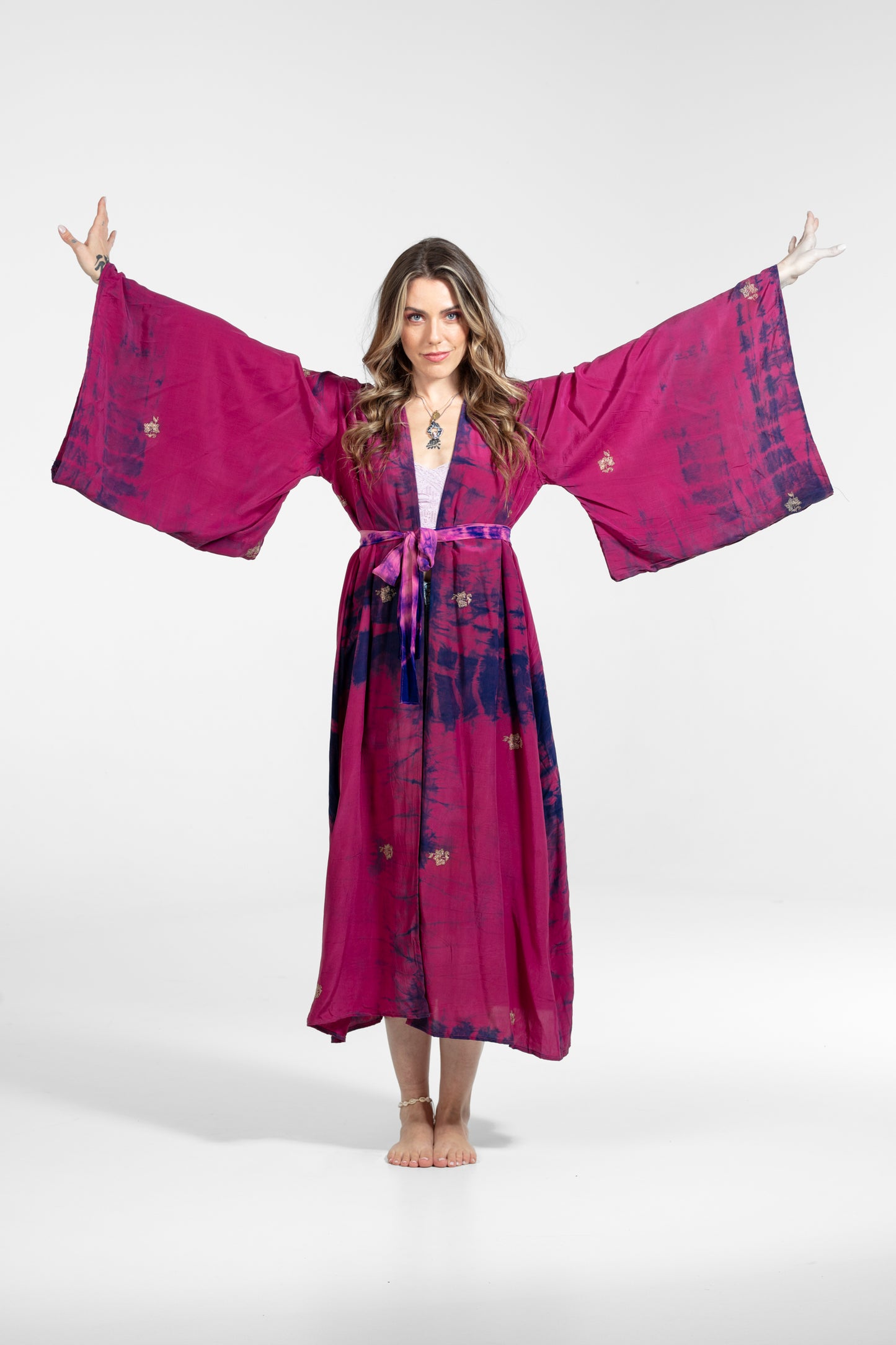 Freya Kimono goldene Stickereien rosa-blau