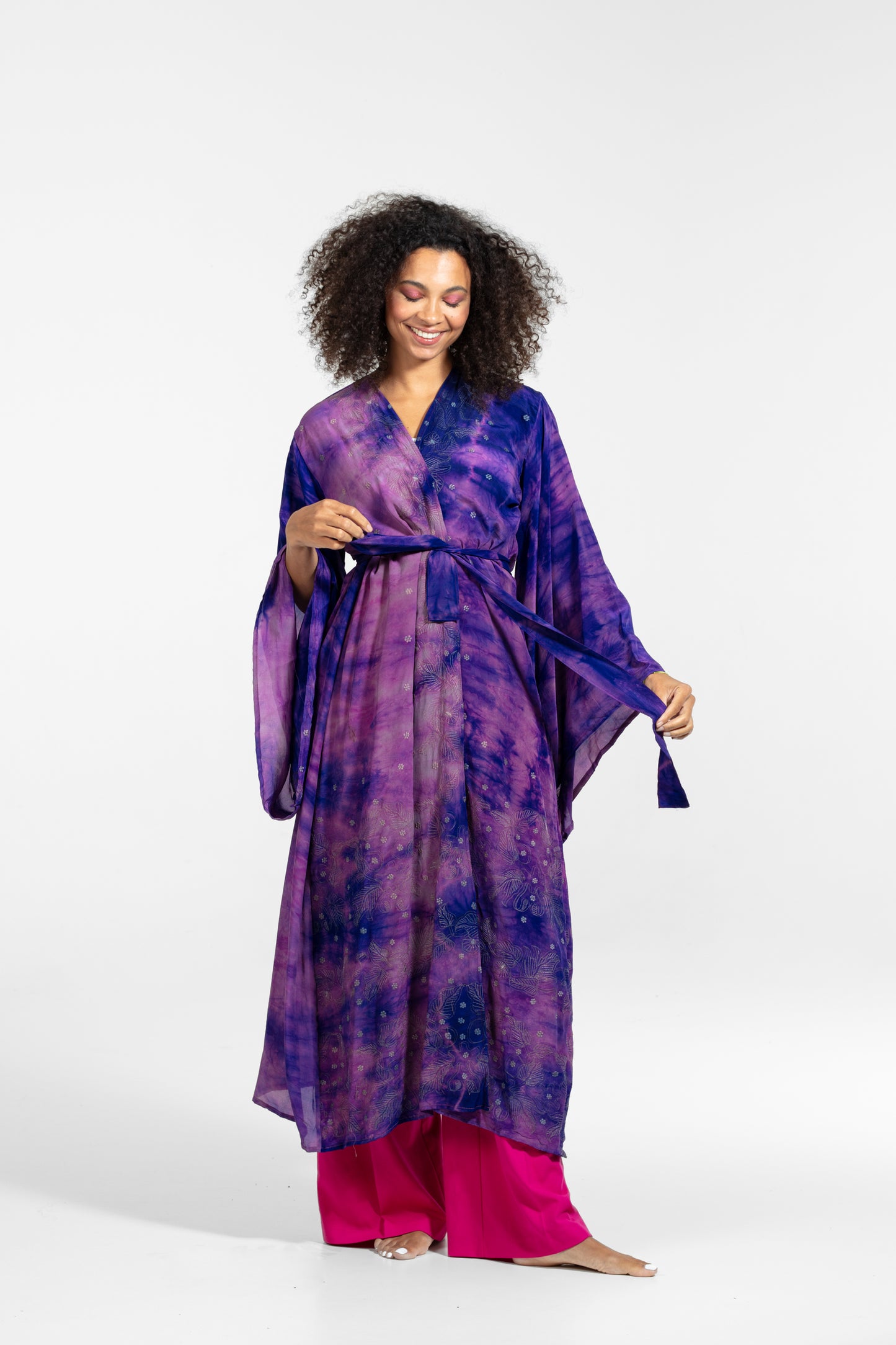 Aura Kimono embroidered pink-purple