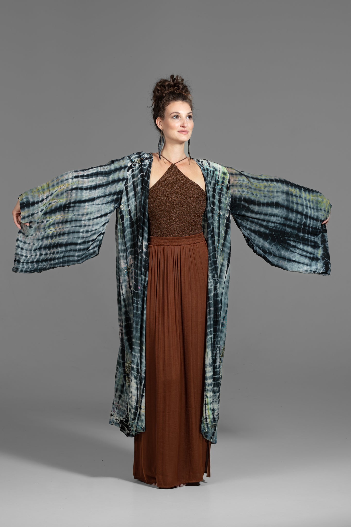 Gaia Kimono grau-braun-grün-schwarz