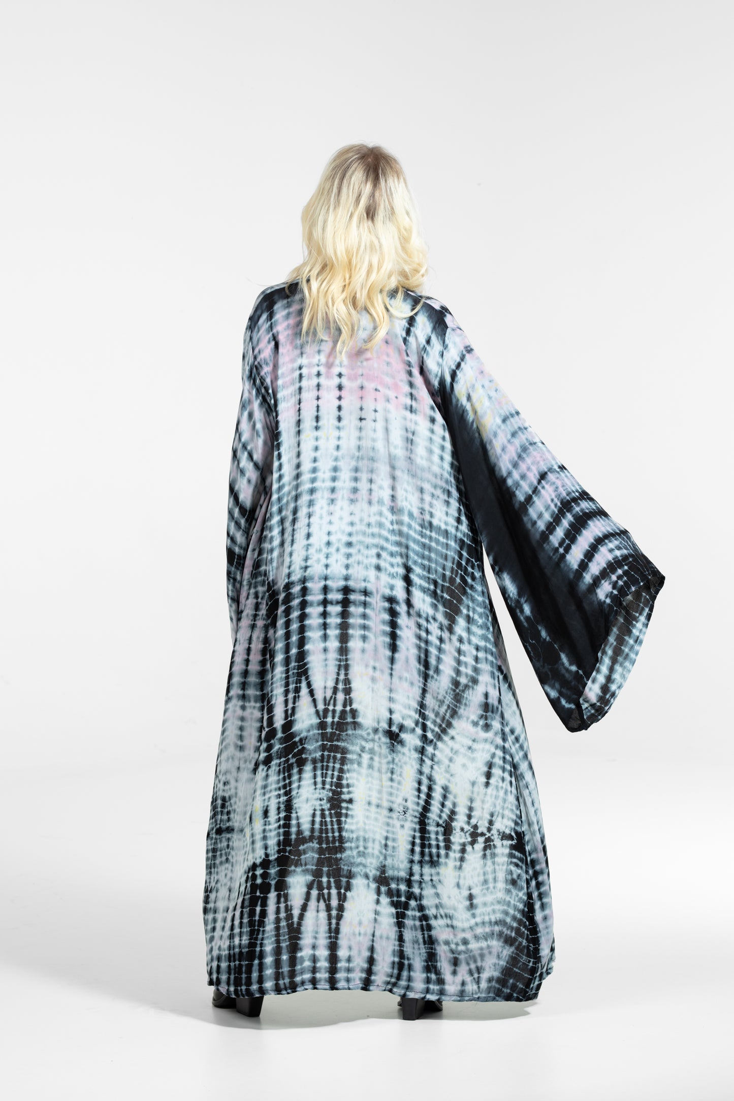 Gaia Kimono Grau-Rosa-Babyblau-Schwarz