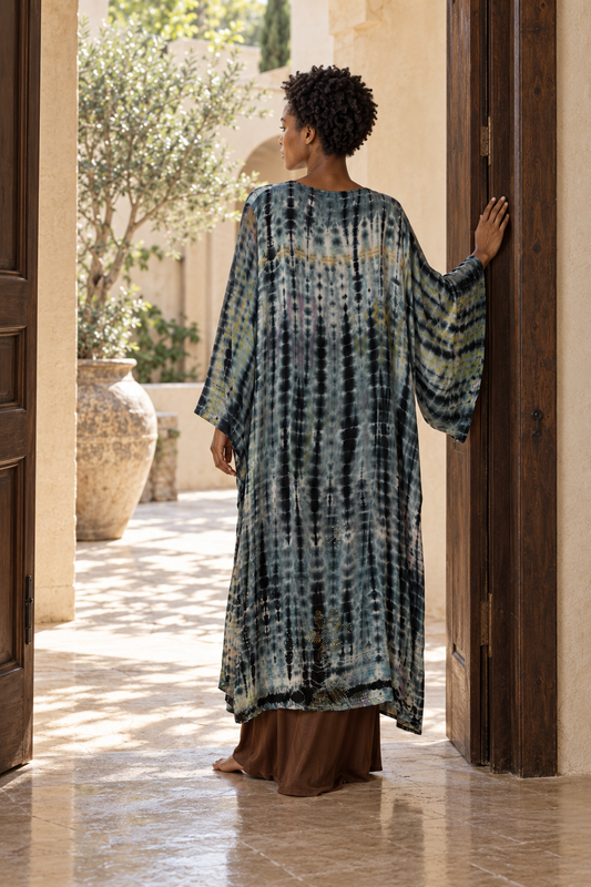 GAIA Kimono Nº91 – Frequency of Rooted Grace