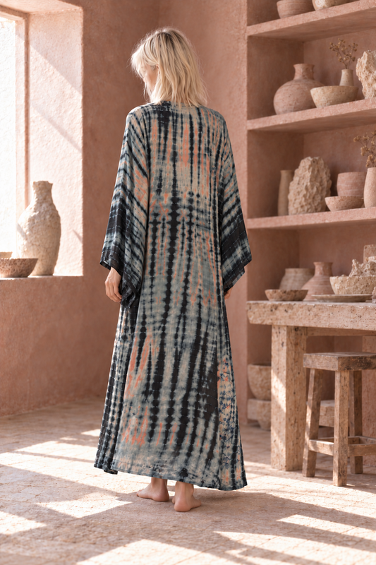 GAIA Kimono Nº95 – Frequency of Rooted Grace