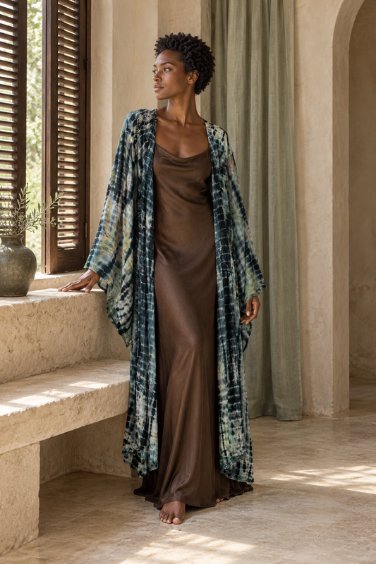 GAIA Kimono Nº91 – Frequency of Rooted Grace